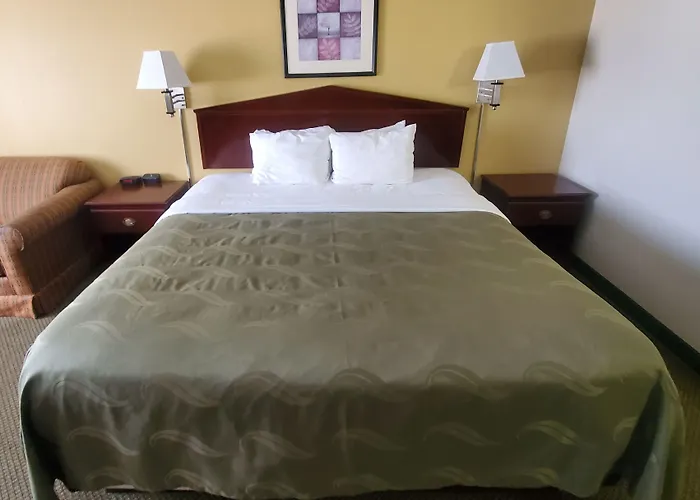 Quality Near Starved Rock State Park Inn Peru
