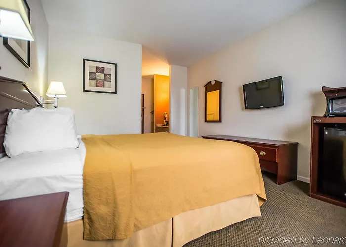Quality Near Starved Rock State Park 4* Peru