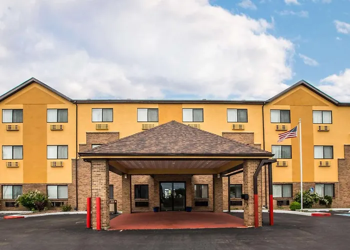 Quality Near Starved Rock State Park Inn 4*