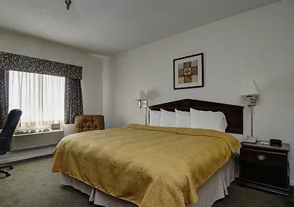 Quality Near Starved Rock State Park 4*