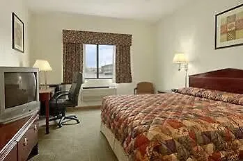 Quality Near Starved Rock State Park Peru